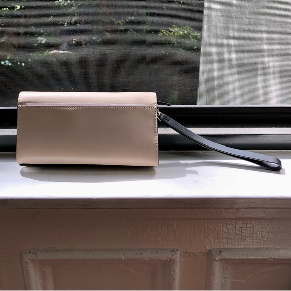 NWT Kate Spade Bow Clutch - Picture 3 of 7